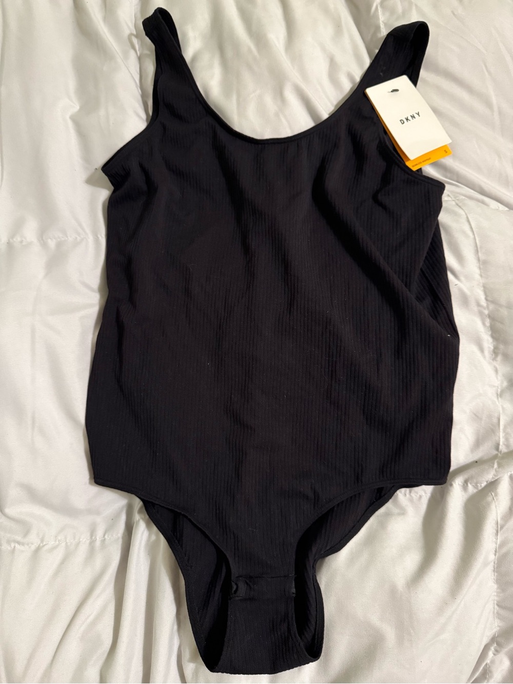 DKNY womens standard Seamless Litewear Scoop Neck Rib Bodysuit W/Snap Closure